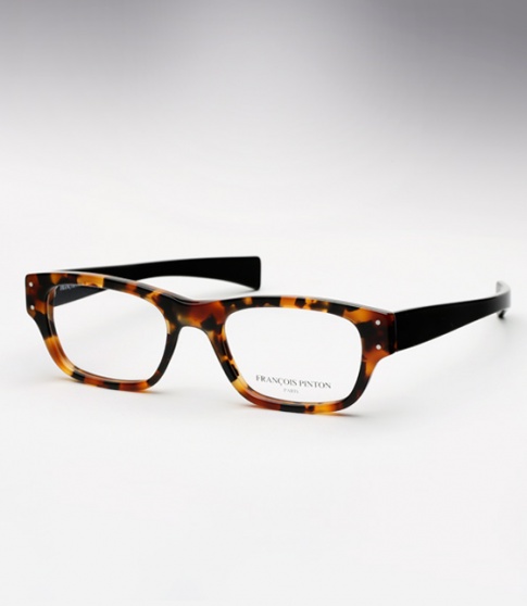 Francois Pinton Redaktion 4 Eyeglasses